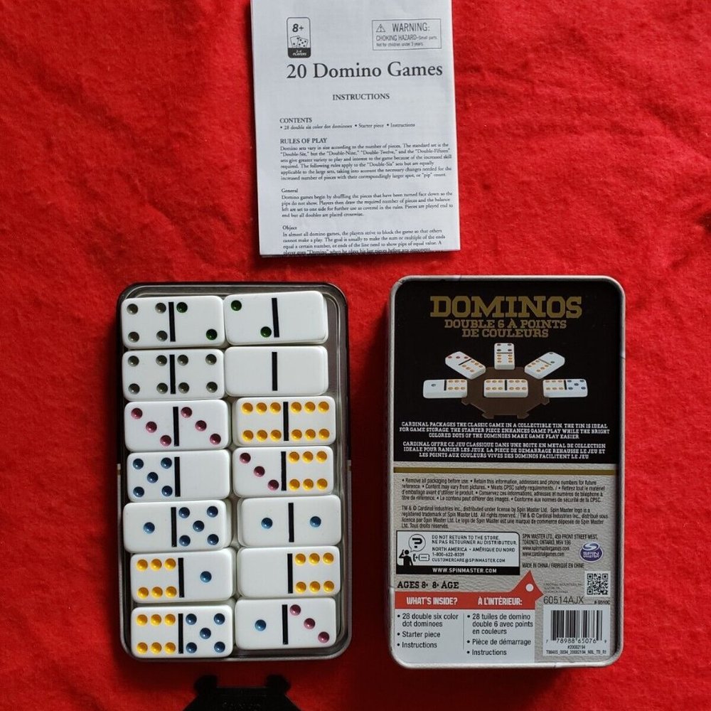 Brand New Deluxe Domino Set 28 Piece W/Travel Case - NEW